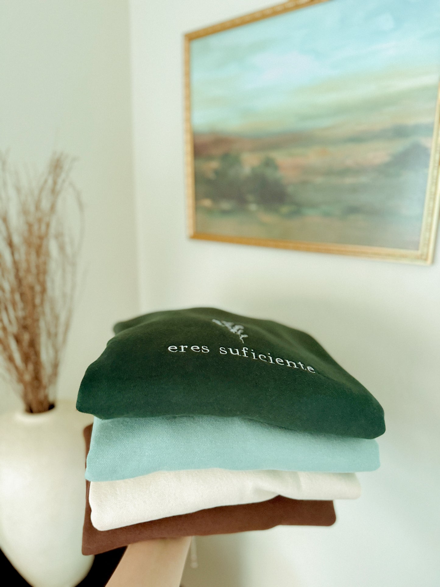 Eres Suficiente Crewneck