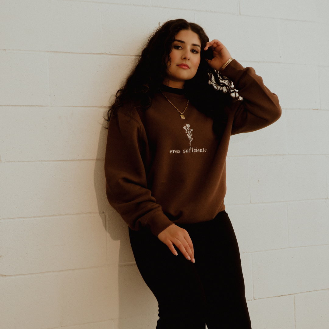 Eres Suficiente Crewneck