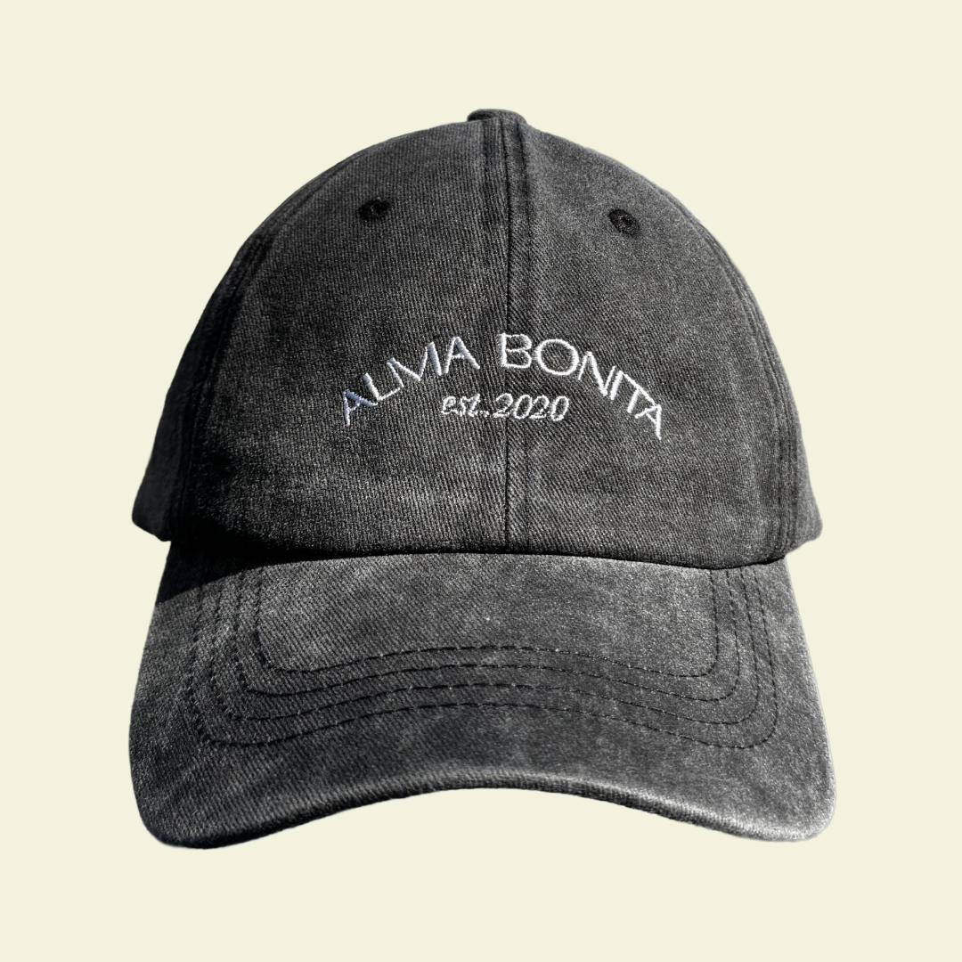 Jesus Loves You hat